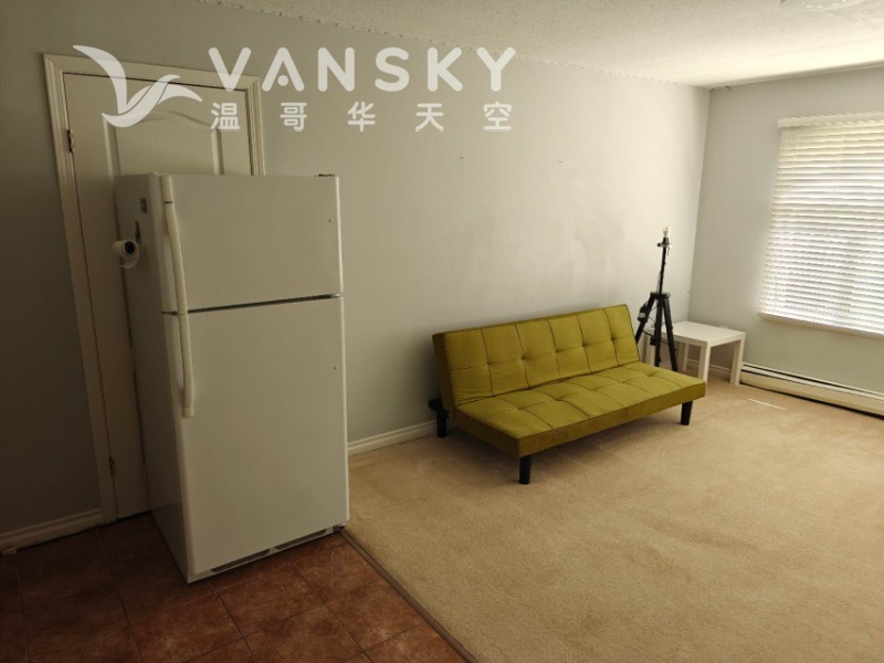 250801152919_living room2.jpg